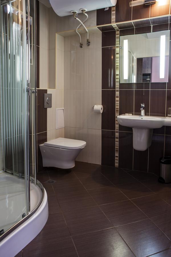 Family Hotel Kipra Экстерьер фото